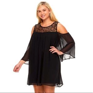 NWT Black Want and Need Crocheted Flowy Yoke Cold-Shoulder Mini Dress Size xs